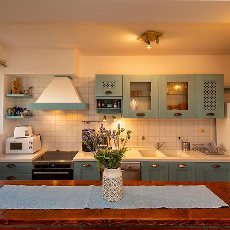 Holiday Home Dolphin Jadrija Esterno foto