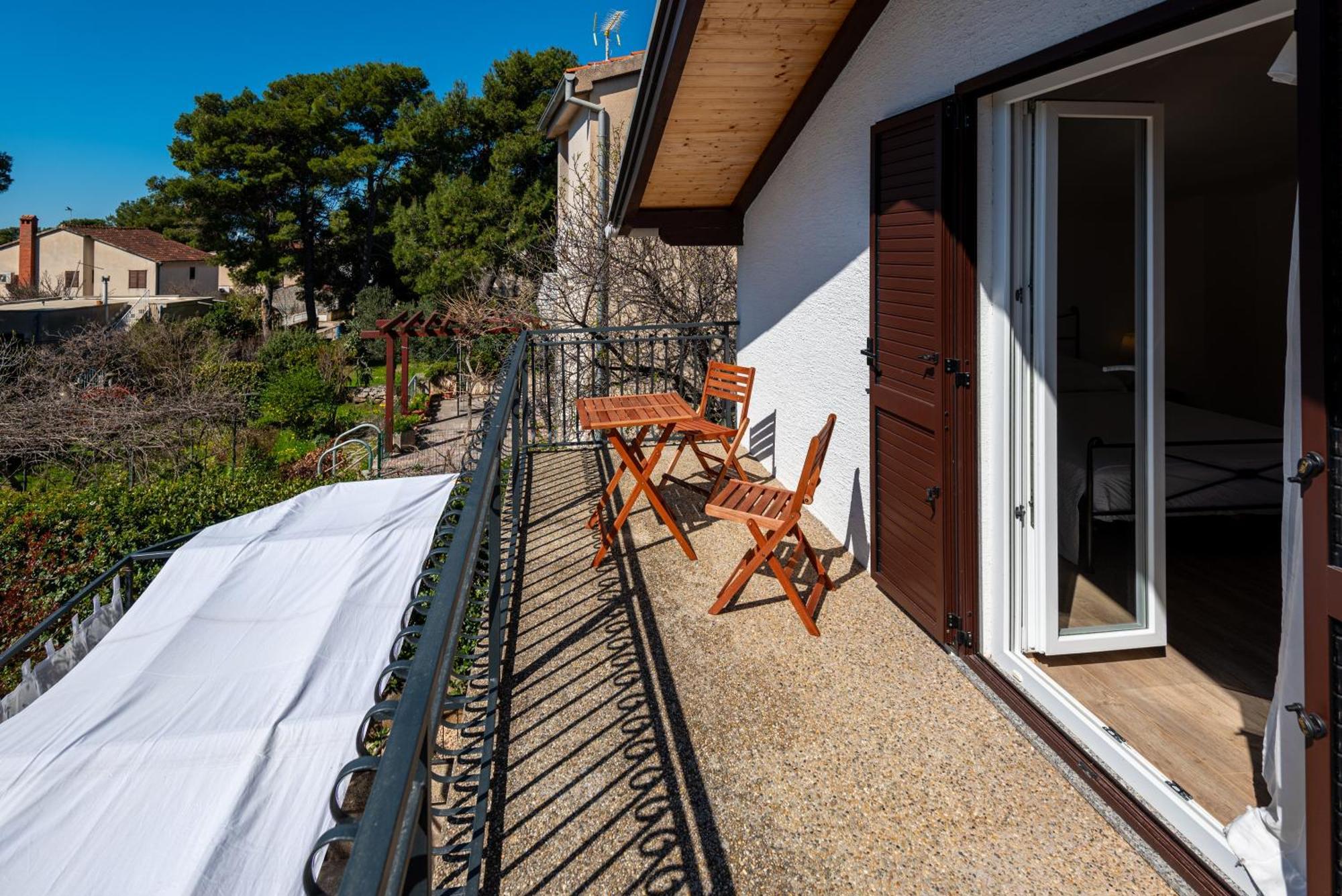Holiday Home Dolphin Jadrija Esterno foto